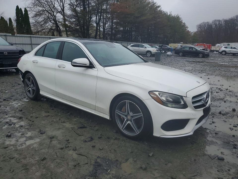 Продажа на аукционе авто 2016 Mercedes-benz C, vin: WDDWF4KB1GR140763, номер лота: 46885546