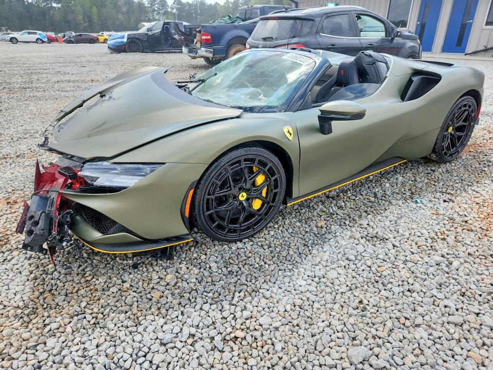 46868136 :رقم المزاد ، ZFF96NMA8R0307078 vin ، 2024 Ferrari Sf 90 Spider مزاد بيع