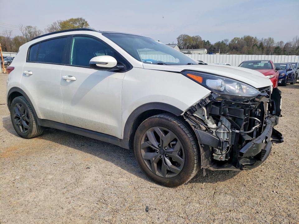 Продажа на аукционе авто 2022 Kia Sportage, vin: KNDP63AC7N7948837, номер лота: 47451896