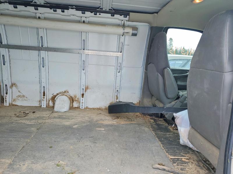 74196575 :رقم المزاد ، 1GCHG39U161235760 vin ، 2006 Chev Express G3500 مزاد بيع