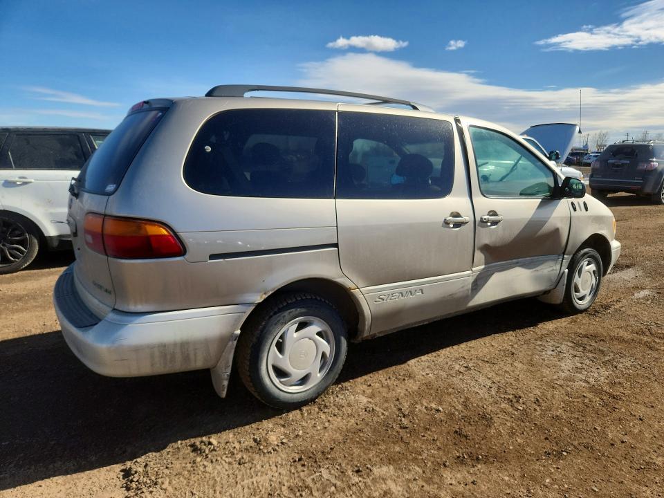 Продаж на аукціоні авто 2000 Toyota Sienna, vin: 4T3ZF13C4YU268364, номер лоту: 46239786