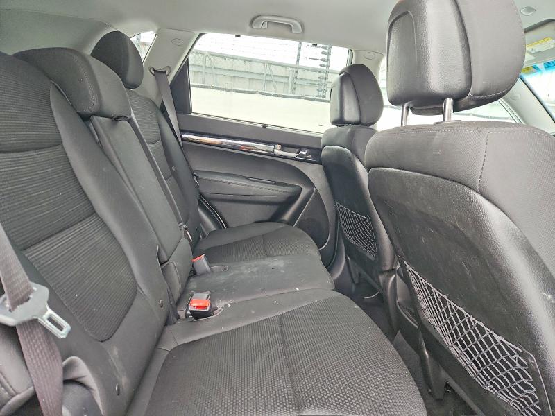 79485245 :رقم المزاد ، 5XYKTCA66FG656162 vin ، 2015 Kia Sorento مزاد بيع