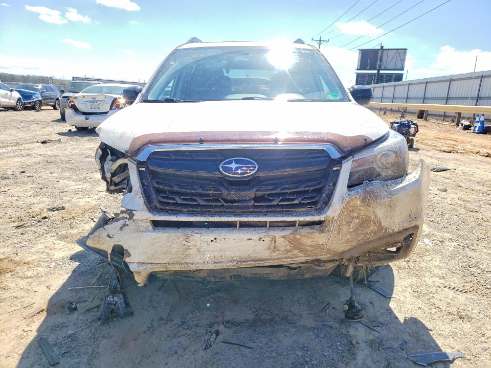 Продажа на аукционе авто 2018 Subaru Forester, vin: JF2SJAEC6JH465935, номер лота: 46650756