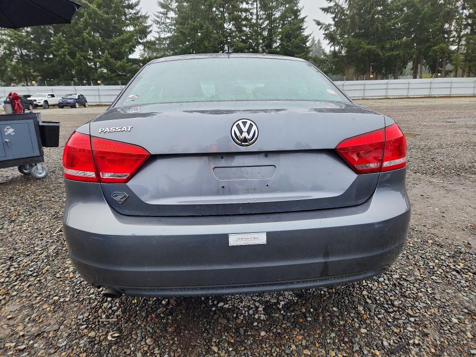 47519026 :رقم المزاد ، 1VWAH7A31DC067626 vin ، 2013 Volkswagen Passat مزاد بيع