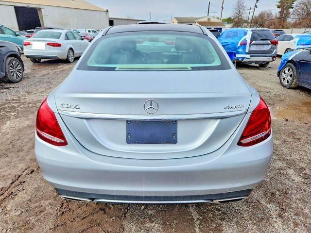 Продаж на аукціоні авто 2015 Mercedes-benz C, vin: 55SWF4KB5FU096411, номер лоту: 47026926