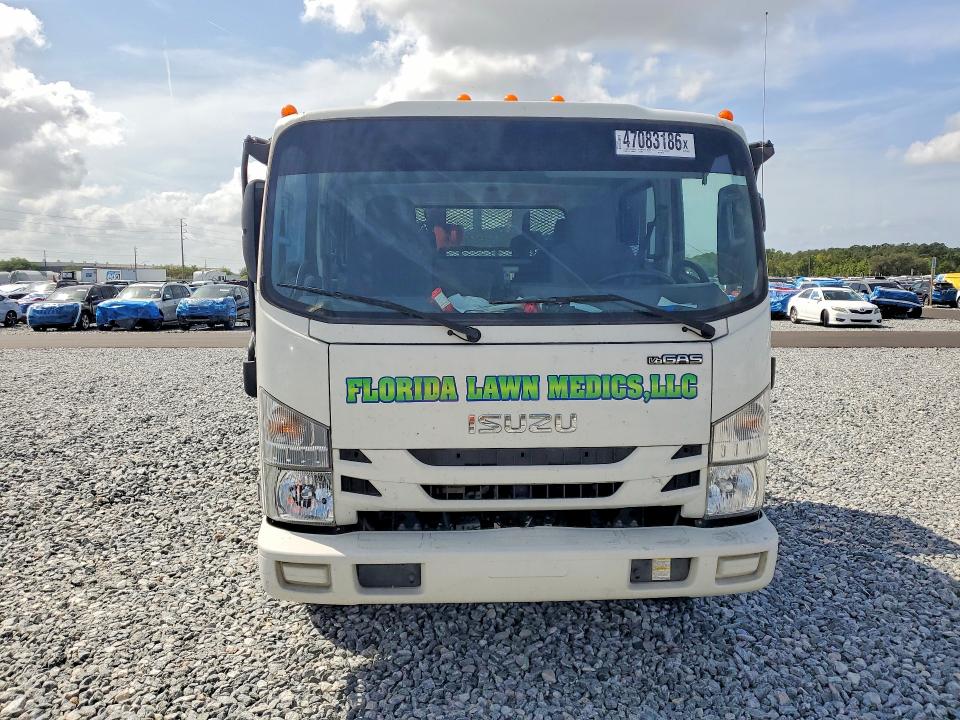 47083186 :رقم المزاد ، 54DC4J1D5MS206106 vin ، 2021 Isuzu Npr Hd مزاد بيع