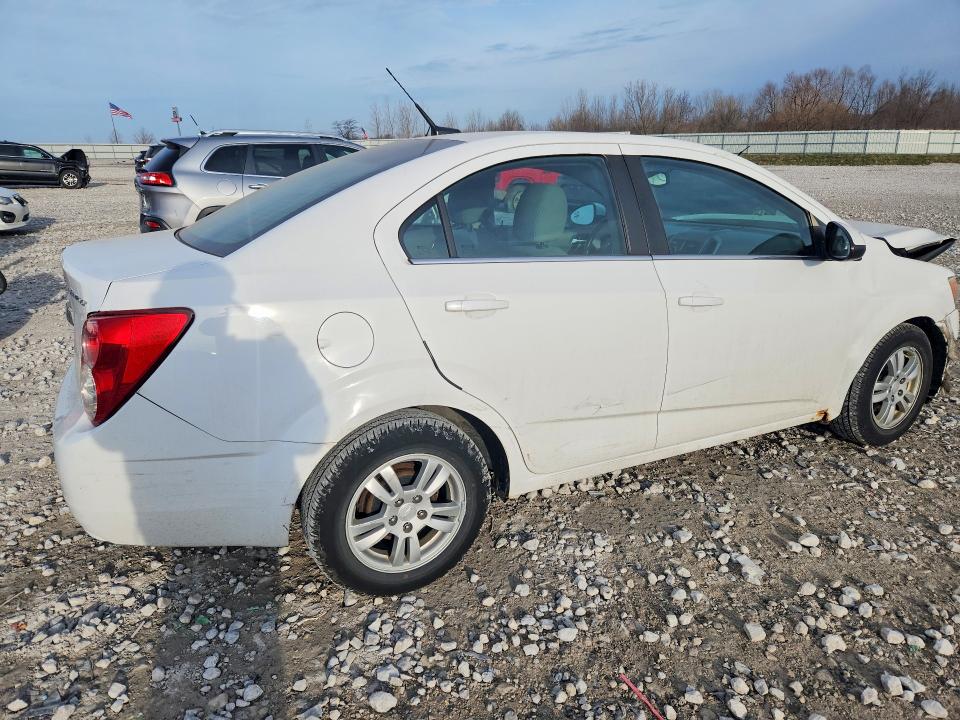 46860916 :رقم المزاد ، 1G1JC5SH7E4142270 vin ، 2014 Chevrolet Sonic مزاد بيع