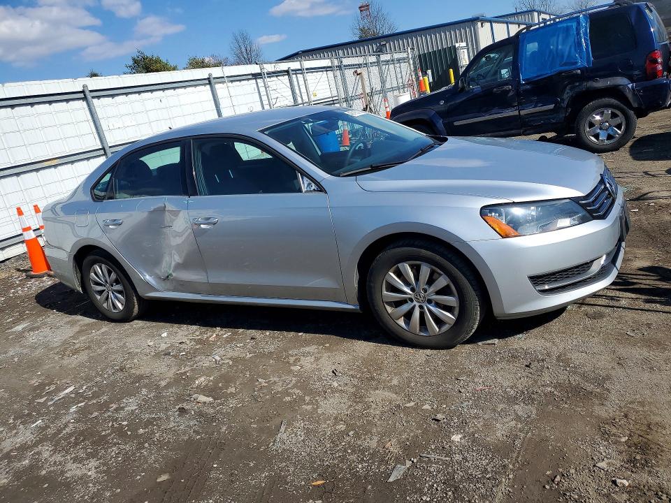 Продажа на аукционе авто 2012 Volkswagen Passat, vin: 1VWAP7A3XCC081137, номер лота: 46718516