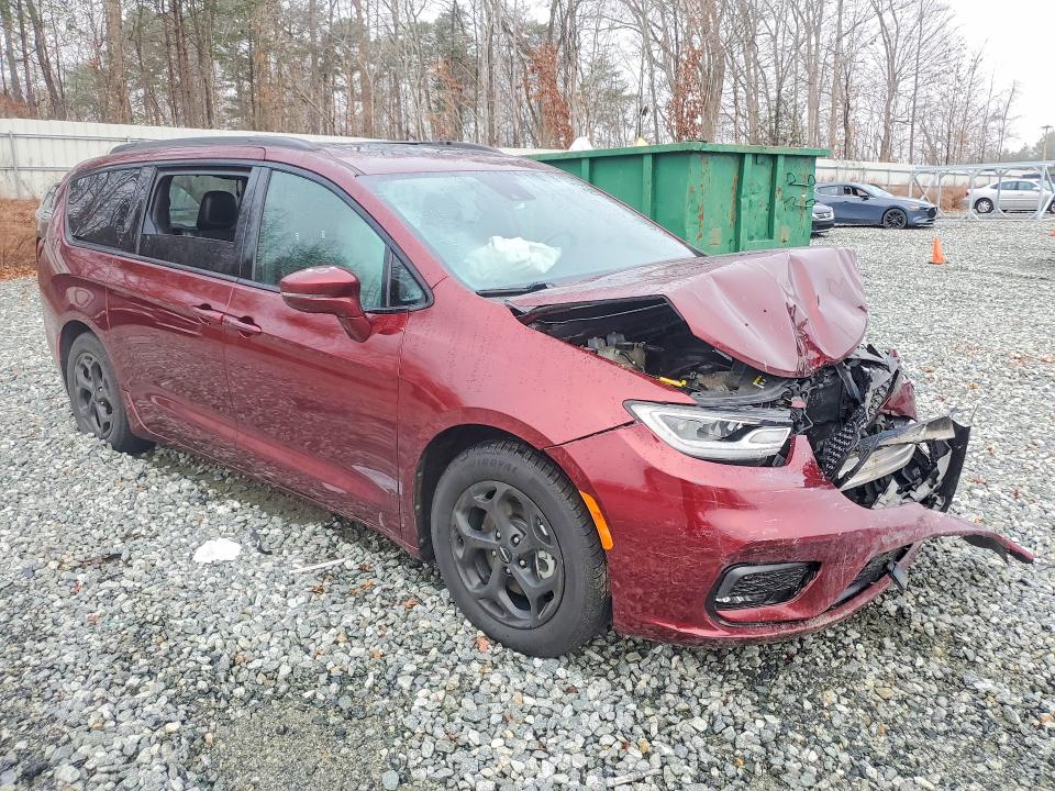 41922746 :رقم المزاد ، 2C4RC1S70MR507782 vin ، 2021 Chrysler Pacifica مزاد بيع