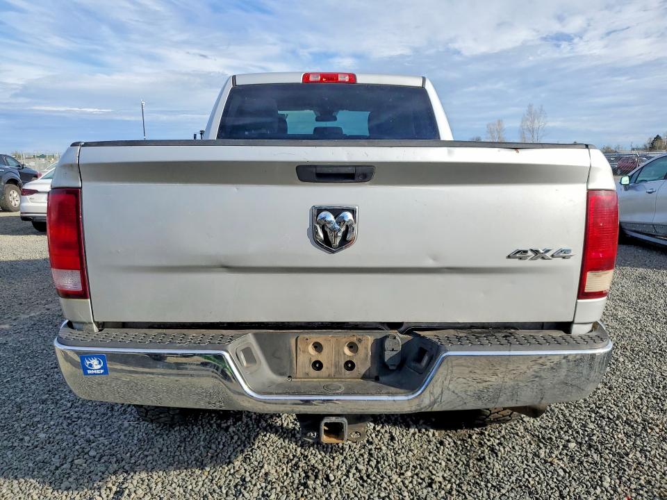 41669906 :رقم المزاد ، 3C6UR5CLXHG694236 vin ، 2017 Ram 2500 مزاد بيع