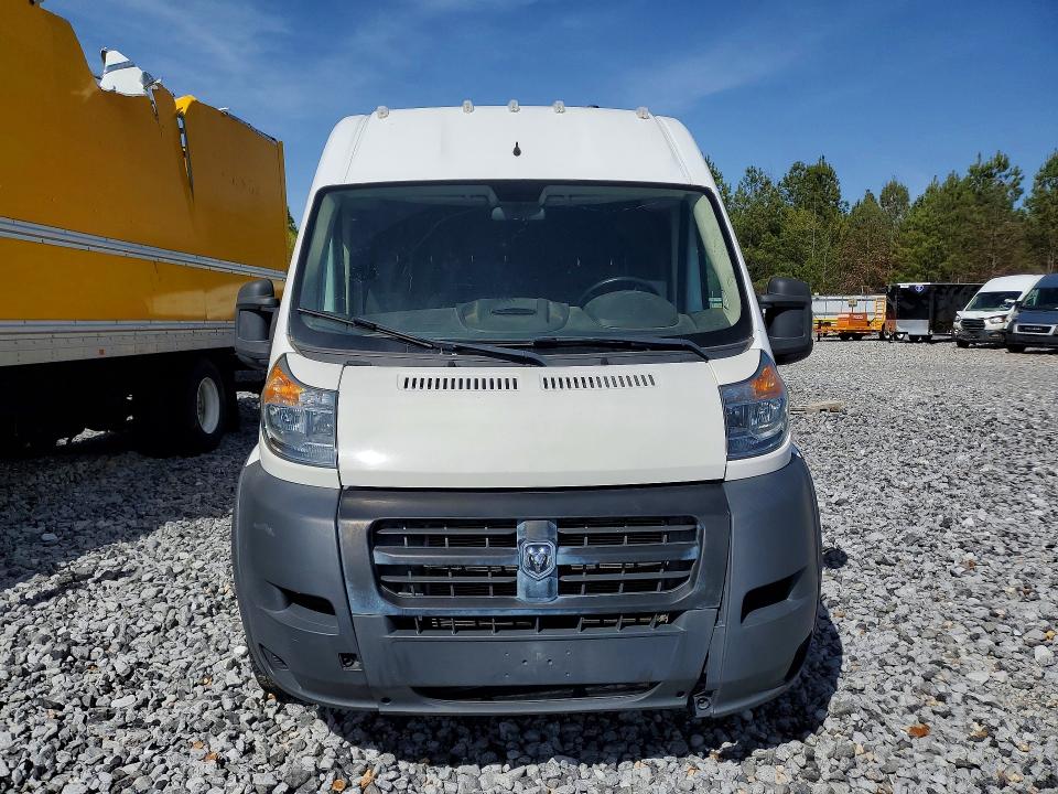 45478556 :رقم المزاد ، 3C6TRVDD6FE504413 vin ، 2015 Ram Promaster 2500 مزاد بيع