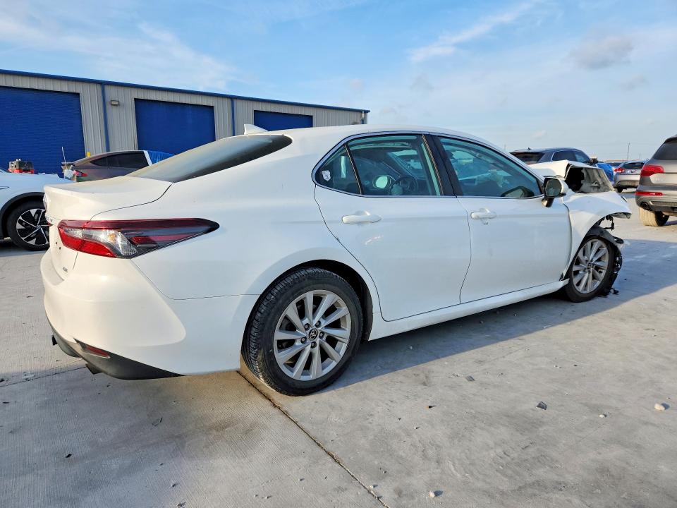 Aukcja sprzedaży 2022 Toyota Camry, vin: 4T1C11AK8NU666809, numer aukcji: 48015916