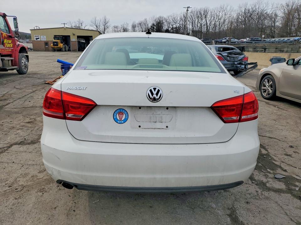2012 Volkswagen Passat მანქანა იყიდება აუქციონზე, vin: 1VWBP7A38CC084896, აუქციონის ნომერი: 47305566