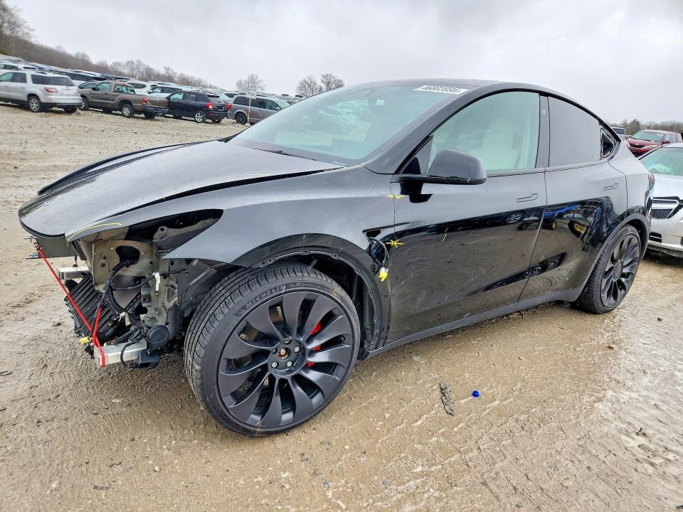 Продажа на аукционе авто 2022 Tesla Model Y, vin: 7SAYGDEF7NF463638, номер лота: 46803996