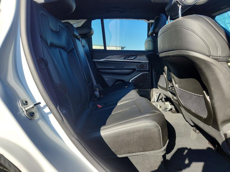 Продажа на аукционе авто 2025 Jeep Grand Cherokee, vin: 1C4RJHBG9SC352976, номер лота: 45630736