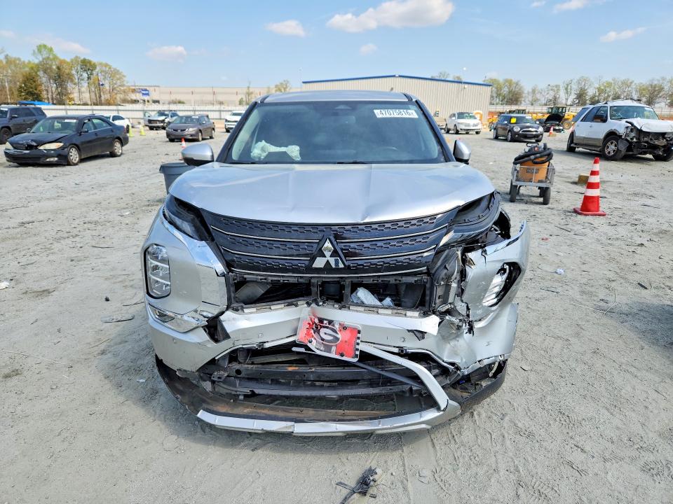 Продаж на аукціоні авто 2022 Mitsubishi Outlander, vin: JA4J3UA82NZ011800, номер лоту: 47075816