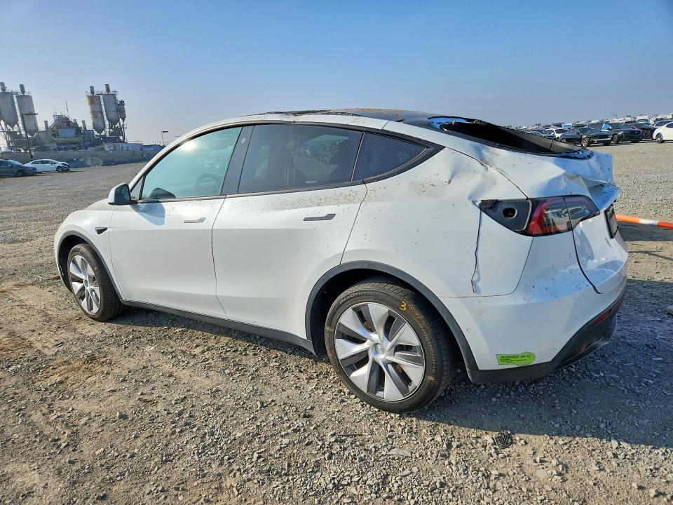 Продажа на аукционе авто 2023 Tesla Model Y, vin: 7SAYGDEE7PA023460, номер лота: 46477556