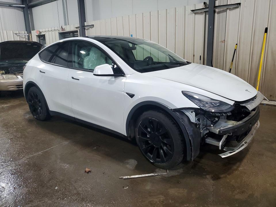 45666446 :رقم المزاد ، 5YJYGDEE7LF021847 vin ، 2020 Tesla Model Y مزاد بيع