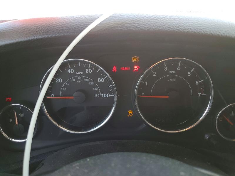 2014 Jeep Wrnglr Spt მანქანა იყიდება აუქციონზე, vin: 1C4GJWAG2EL235399, აუქციონის ნომერი: 47065296