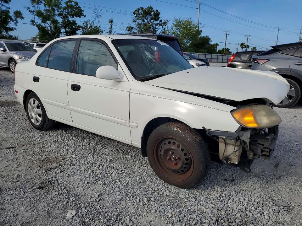 47601776 :رقم المزاد ، KMHCG45C55U594308 vin ، 2005 Hyundai Accent مزاد بيع