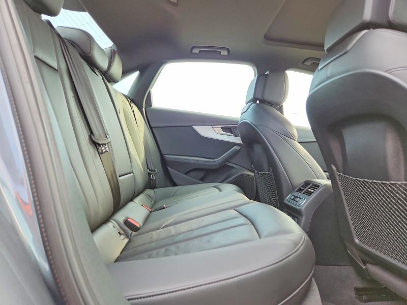Продажа на аукционе авто 2019 Audi A4, vin: WAUENAF4XKN005653, номер лота: 77806205