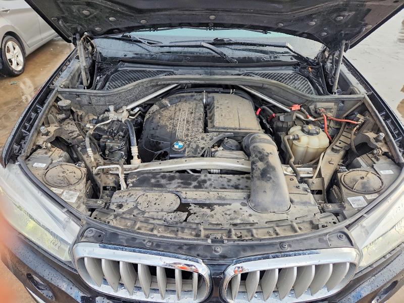 79127625 :رقم المزاد ، 5UXKR2C51J0Z15537 vin ، 2018 Bmw X5 مزاد بيع