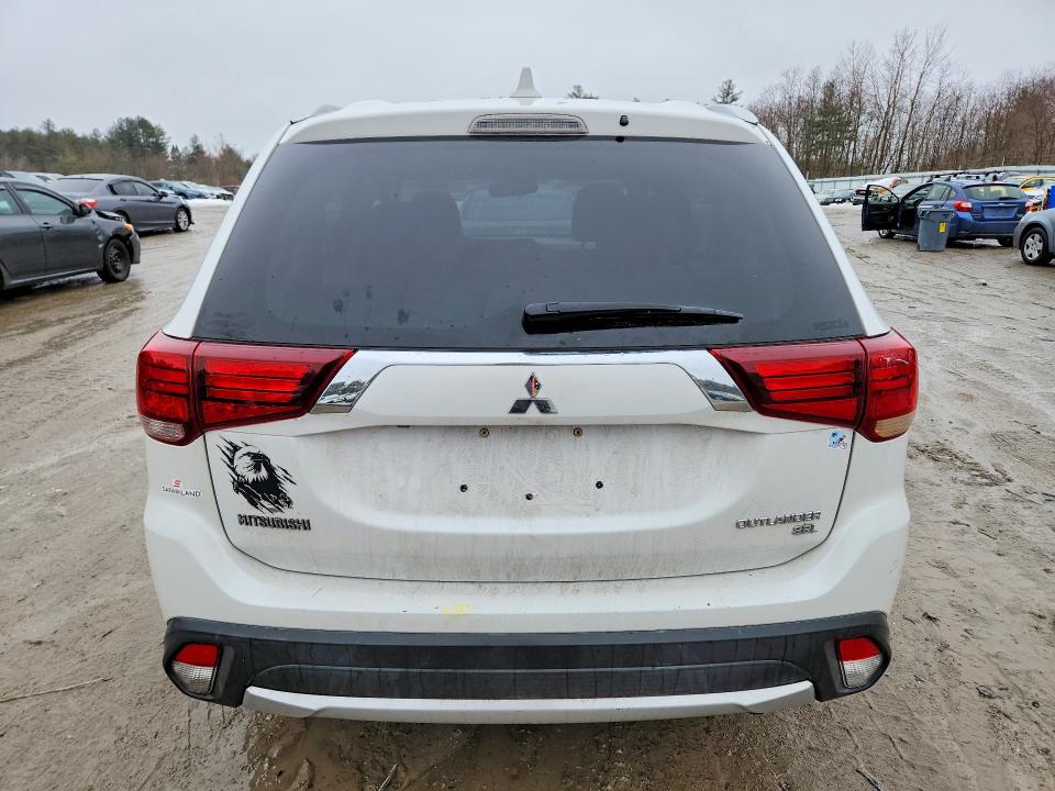 Продаж на аукціоні авто 2017 Mitsubishi Outlander, vin: JA4AZ3A3XHZ056405, номер лоту: 41588276