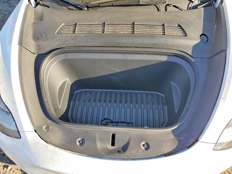 Продажа на аукционе авто 2023 Tesla Model Y, vin: 7SAYGDEEXPF685178, номер лота: 46210286
