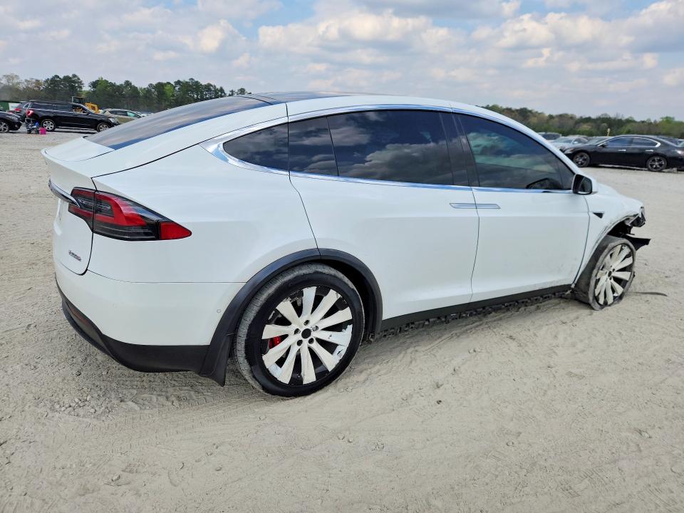 Продаж на аукціоні авто 2016 Tesla Model X, vin: 5YJXCBE45GF028322, номер лоту: 47823996