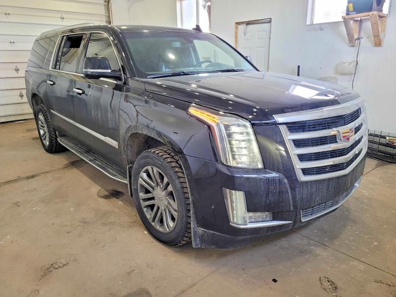 45493316 :رقم المزاد ، 1GYS4GKJ3HR133302 vin ، 2017 Cadillac Escalade مزاد بيع