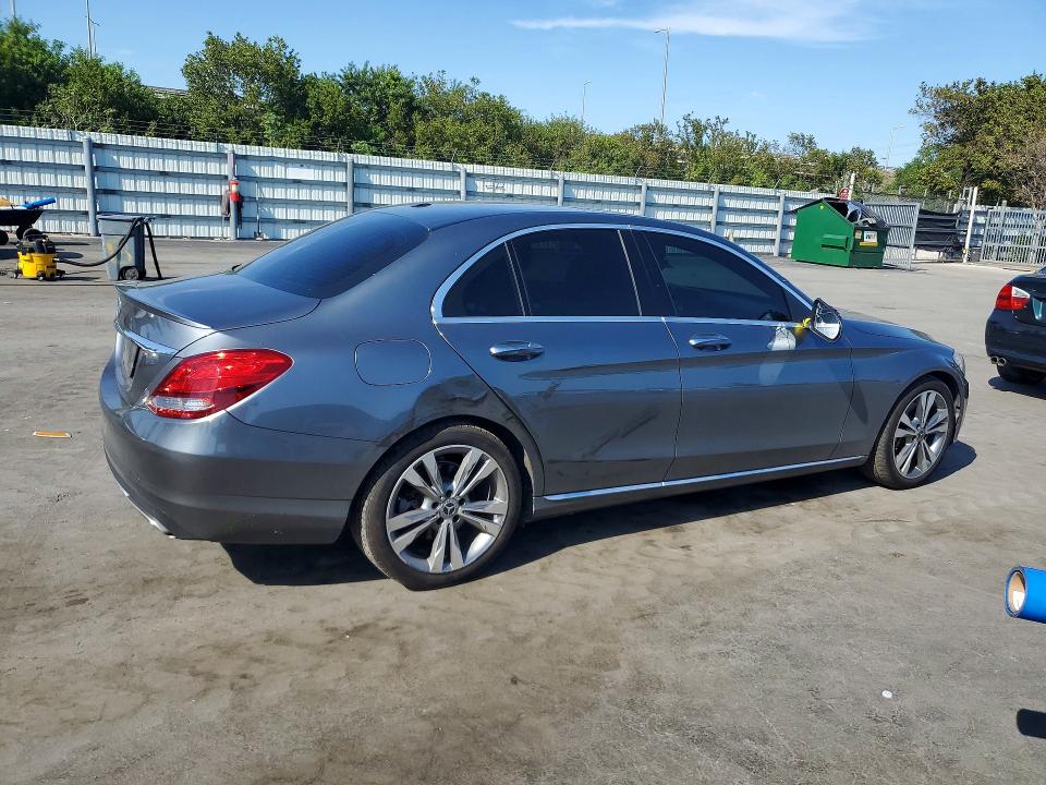 Продажа на аукционе авто 2018 Mercedes-benz C, vin: 55SWF4JB0JU262778, номер лота: 46341816