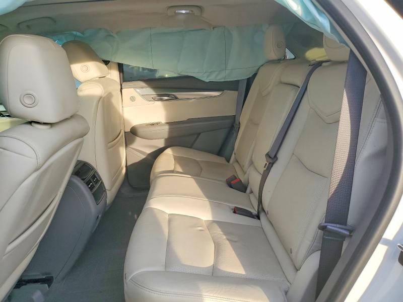 46522926 :رقم المزاد ، 1GYKNBRSXHZ128726 vin ، 2017 Cadillac Xt5 مزاد بيع