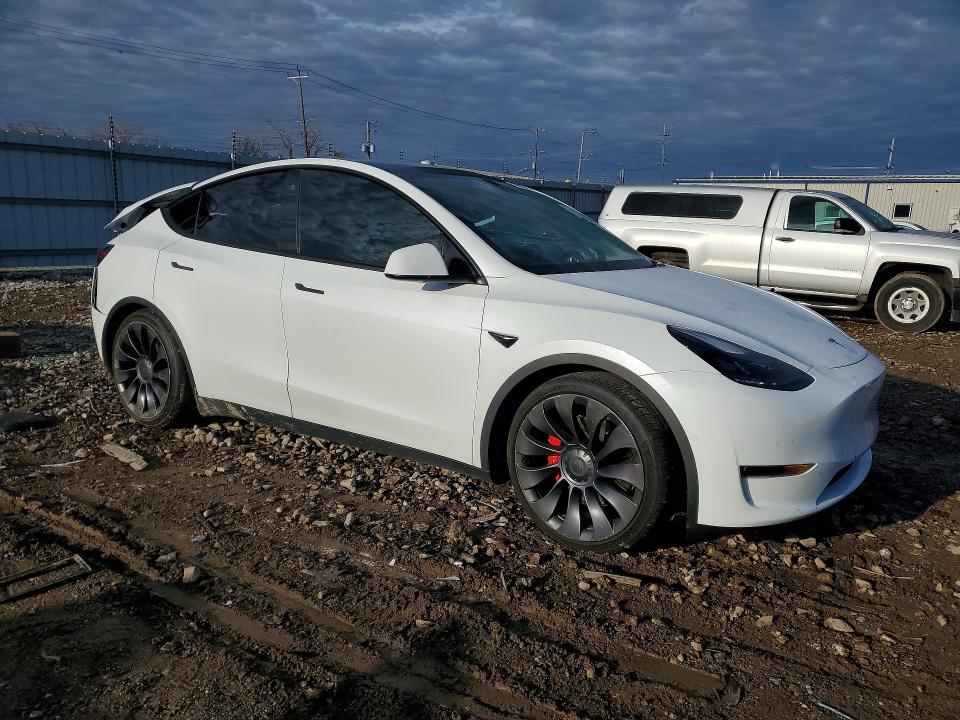 Продажа на аукционе авто 2022 Tesla Model Y, vin: 7SAYGDEF5NF394903, номер лота: 46624646