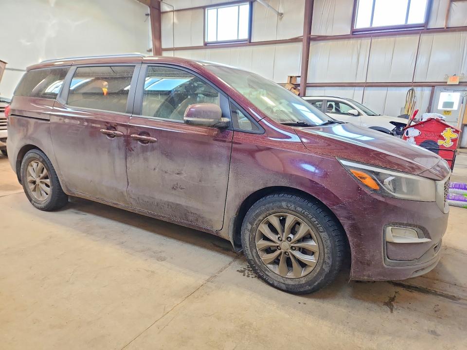 41706706 :رقم المزاد ، KNDMB5C11K6472074 vin ، 2019 Kia Sedona مزاد بيع