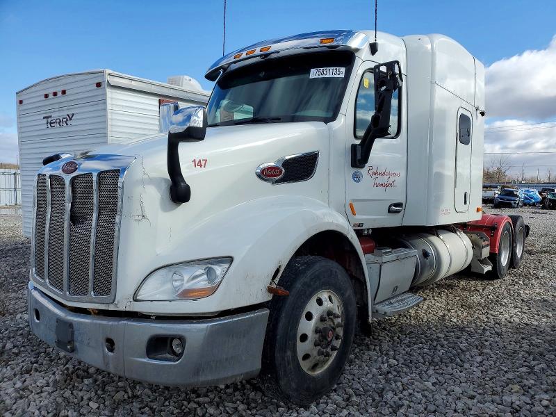 Продажа на аукционе авто 2020 Peterbilt 579 Peterbilt 579, vin: 1XPBD40X6LD670147, номер лота: 75831135