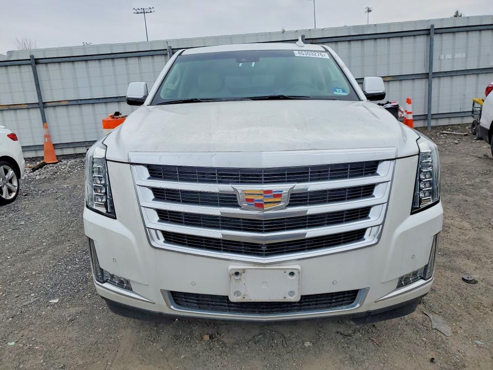 46303276 :رقم المزاد ، 1GYS4HKJ4LR130505 vin ، 2020 Cadillac Escalade مزاد بيع