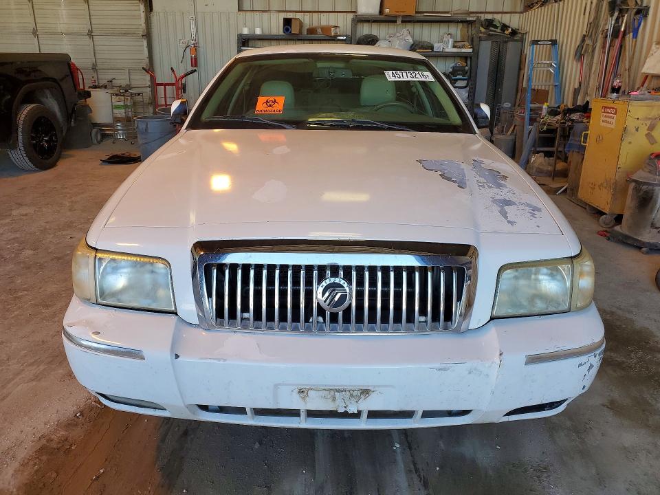 2008 Mercury Grand Marquis მანქანა იყიდება აუქციონზე, vin: 2MEFM75V98X646967, აუქციონის ნომერი: 45773216