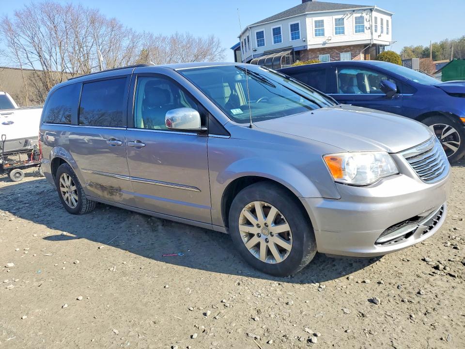 Auction sale of the 2014 Chrysler Town & Country, vin: 2C4RC1BG3ER348693, lot number: 46858346