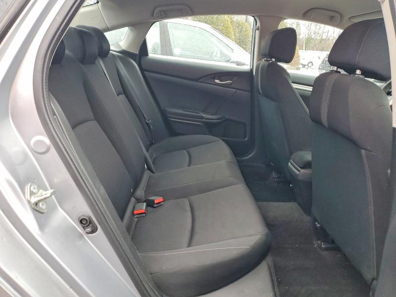 45524876 :رقم المزاد ، 2HGFC2F57JH577963 vin ، 2018 Honda Civic مزاد بيع