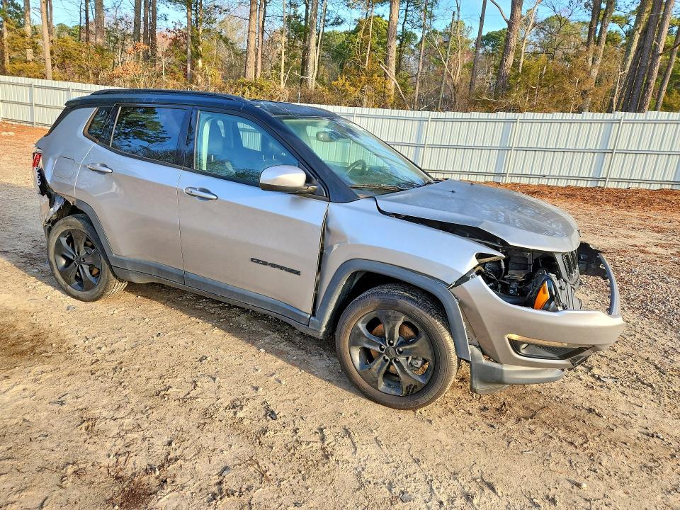 2019 Jeep Compass მანქანა იყიდება აუქციონზე, vin: 3C4NJDBB6KT826835, აუქციონის ნომერი: 79498805