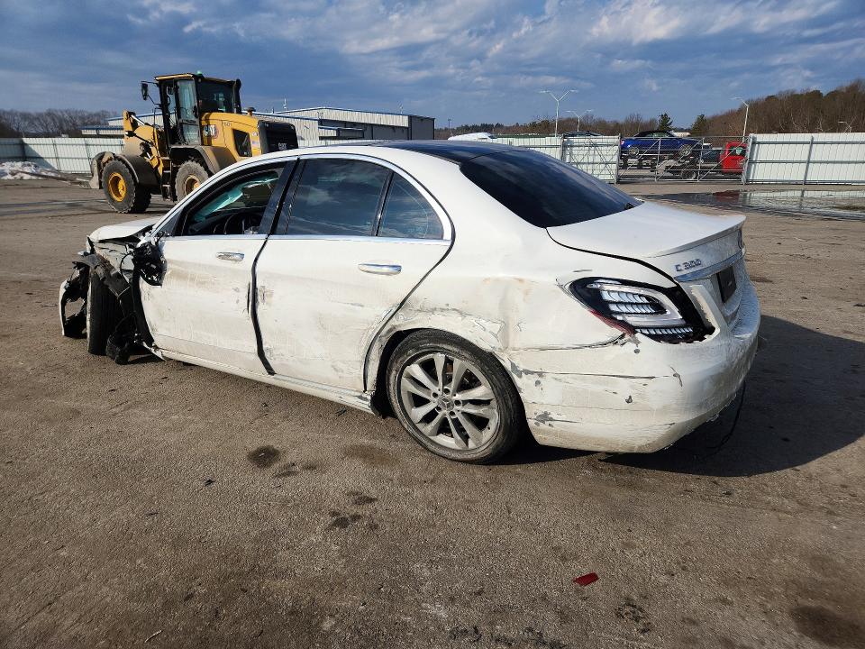 45687476 :رقم المزاد ، 55SWF8EB0KU286761 vin ، 2019 Mercedes-benz C مزاد بيع