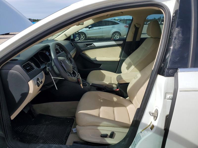 2016 Volkswagen Jetta მანქანა იყიდება აუქციონზე, vin: 3VW637AJ5GM354389, აუქციონის ნომერი: 46158626