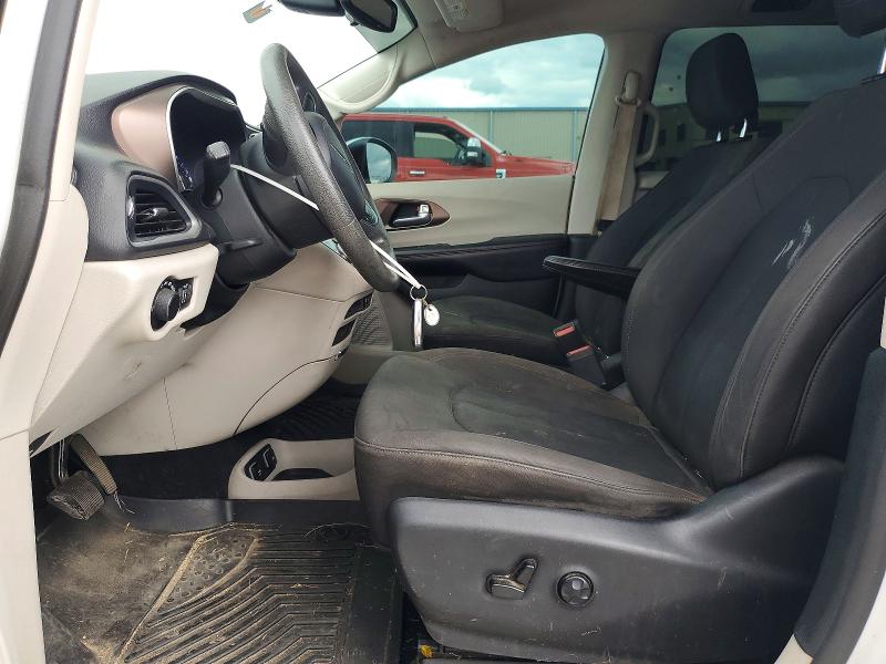 41997606 :رقم المزاد ، 2C4RC1DG2HR518947 vin ، 2017 Chrysler Pacifica مزاد بيع