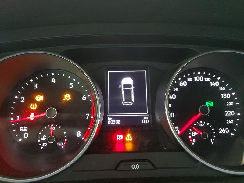 Продажа на аукционе авто 2018 Volkswagen Tiguan, vin: 3VV0B7AX0JM157381, номер лота: 46657186