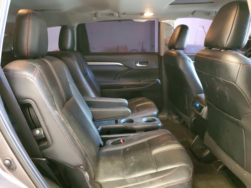 Продаж на аукціоні авто 2019 Toyota Highlander, vin: 5TDKZRFH9KS321874, номер лоту: 78734905
