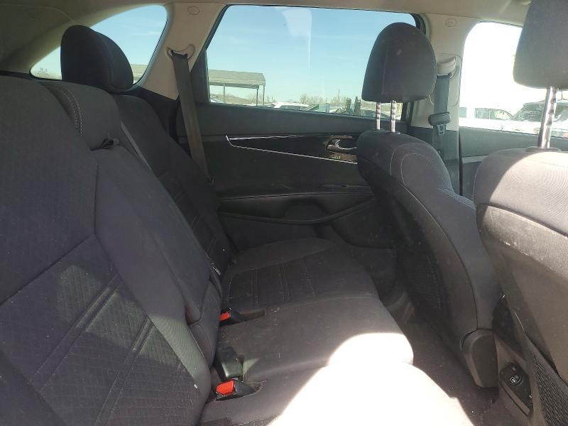 2019 Kia Sorento მანქანა იყიდება აუქციონზე, vin: 5XYPG4A35KG538152, აუქციონის ნომერი: 48057796