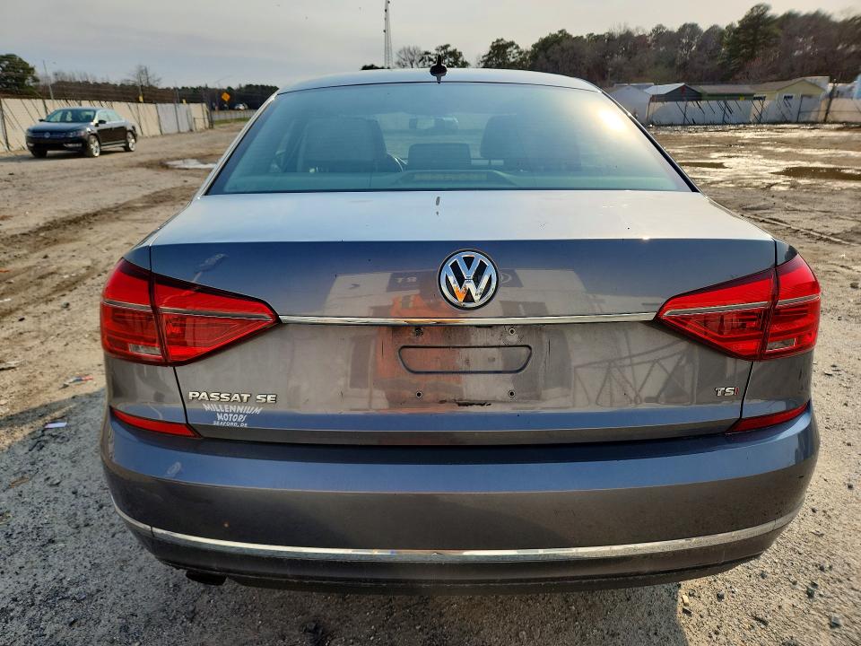 2016 Volkswagen Passat მანქანა იყიდება აუქციონზე, vin: 1VWBT7A34GC063576, აუქციონის ნომერი: 45705646