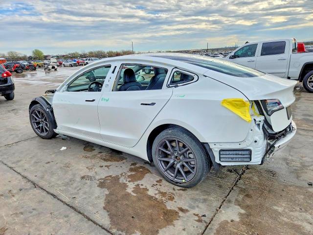 2021 Tesla Model 3 მანქანა იყიდება აუქციონზე, vin: 5YJ3E1EA3MF060528, აუქციონის ნომერი: 46740966