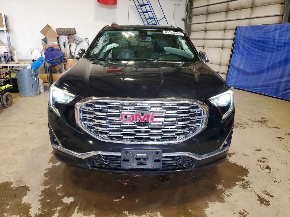41742936 :رقم المزاد ، 3GKALXEX3JL334882 vin ، 2018 Gmc Terrain مزاد بيع