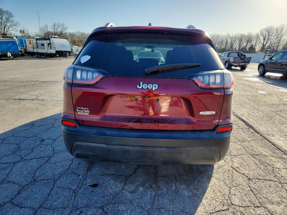 46585856 :رقم المزاد ، 1C4PJLCB6LD511400 vin ، 2020 Jeep Cherokee مزاد بيع